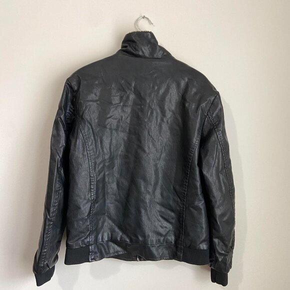 Men's (M) Black Faux Leather Jacket, Brown Plush Lining - Picture 3 of 7